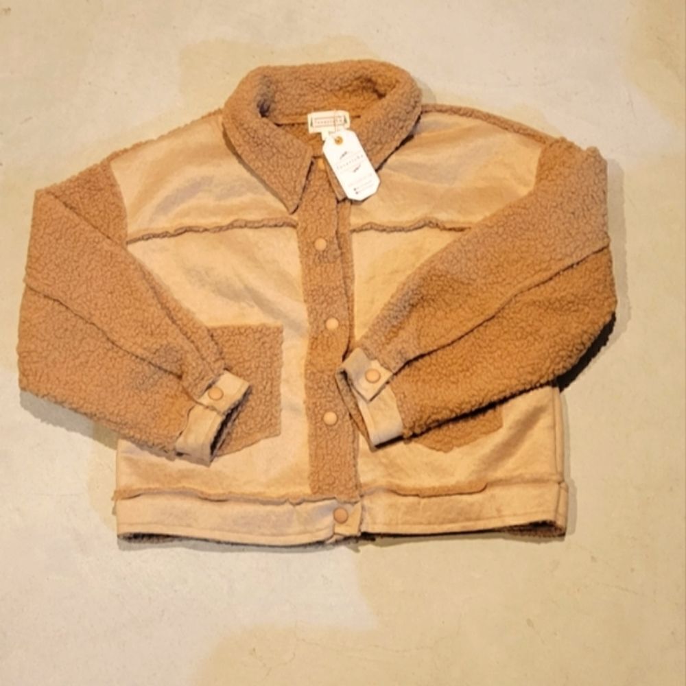 Cherrybark Pocketed Sherpa Jacket - Mocha - Picture 7 of 11